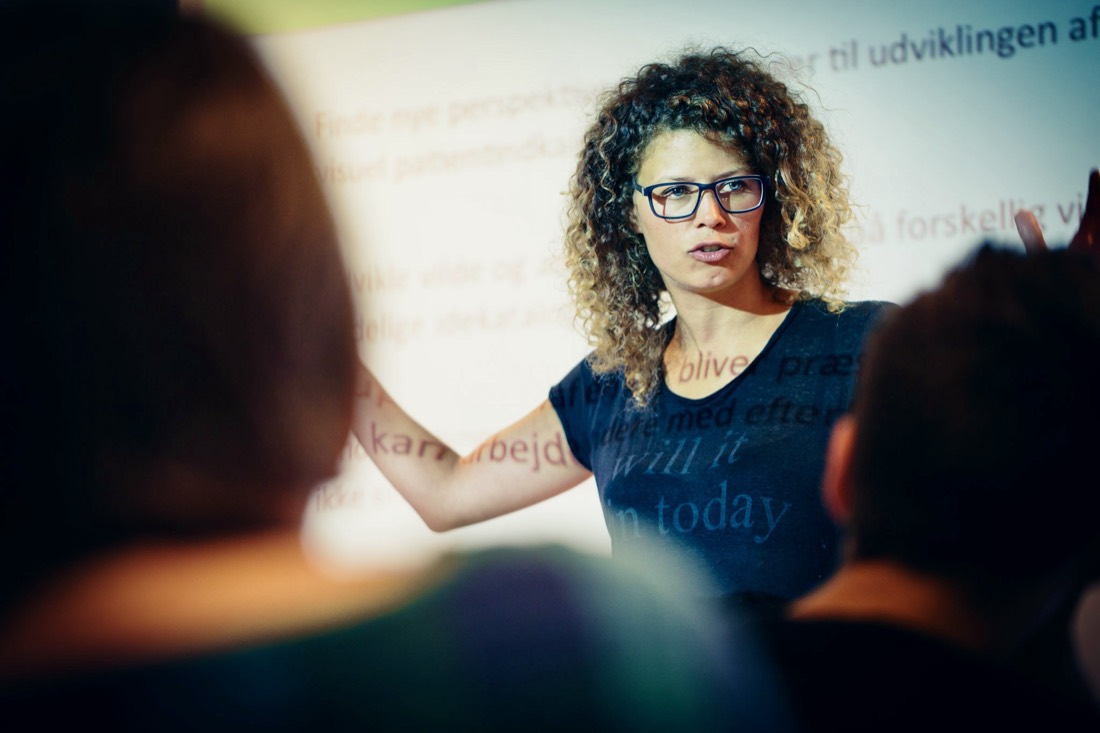Mille Obel faciliterer en workshop — Holstebro Kommune